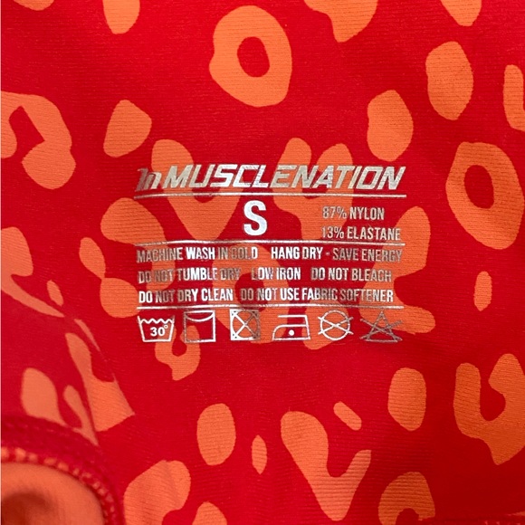 MUSCLE NATION • Signature Scrunch Tie Up Booty Shorts Red Cheetah Pattern - S - Picture 14 of 16